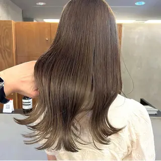 ロング カラー パーマ ヘアアレンジ メンズ キッズ ネイル マツエク・マツパ アイブロウ 前川 朋香のヘアスタイル