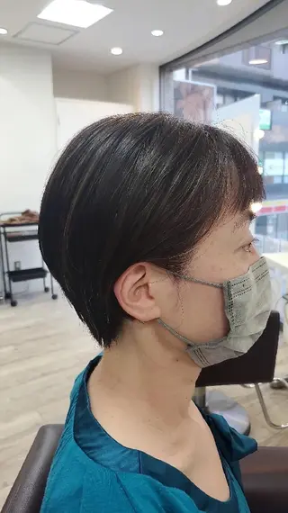 ショート 髪質改善/白髪ぼかし SHIONのヘアスタイル