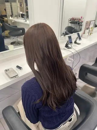 ロング カラー 透明感🤍レイヤー ベージュ‎🤍ピンクのヘアスタイル