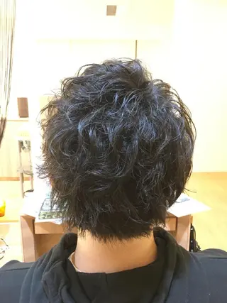 ショート パーマ メンズ メンズカット 三村洸斗のヘアスタイル
