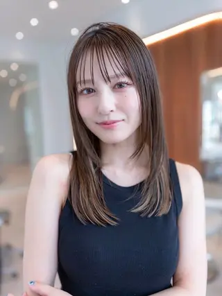 セミロング 韓国ヘア⭐︎髪質改善 io（イオ）のヘアスタイル