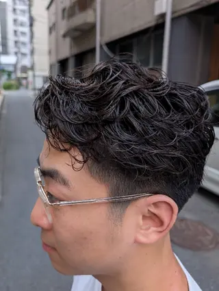 ショート カラー パーマ ヘアアレンジ メンズ 【毛流れヘア】 人気No.1/ユウキのヘアスタイル