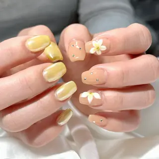 ネイル OKIKA所属・【OKIKA】 らん🦖🌈🧡のマツエク・マツパデザイン