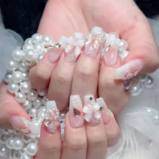 ネイル Maggie Nail🦩のネイルデザイン