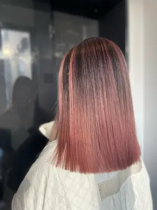 ショート カラー ヘアカラー&縮毛矯正 STAR☆RIVERのヘアスタイル