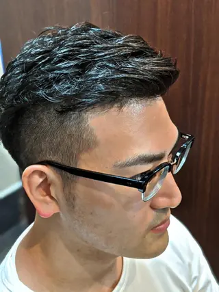 ショート 田知本 遼のヘアスタイル