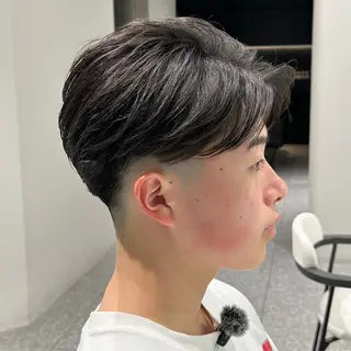 パーマ メンズ レイヤー/グレージュ メンズパーマのヘアスタイル