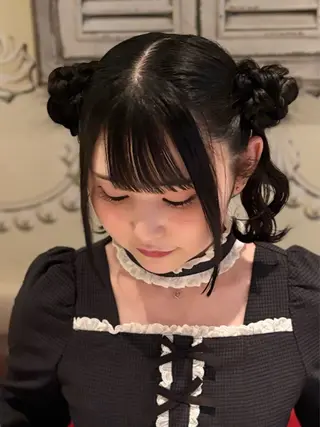 ロング ハイトーン💗ピンク 🛼ベージュ🍀のヘアスタイル