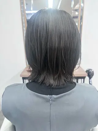 ミディアム Noyヨシモト ヒロトのヘアスタイル