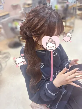 ロング ヘアアレンジ pupe まいのヘアスタイル