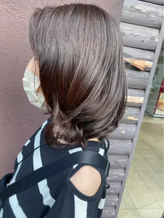 ミディアム 尾﨑 柊磨のヘアスタイル