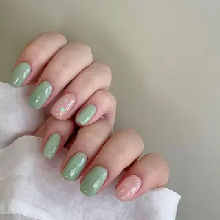 ネイル RAFFINE haru🦋🩵のネイルデザイン