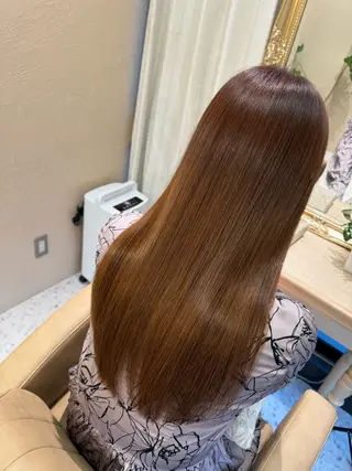 ミディアム 代表山口ひな 髪質改善のプロのヘアスタイル