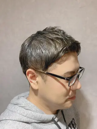 ショート カラー メンズ Watai 艶髪 當間 大知のヘアスタイル