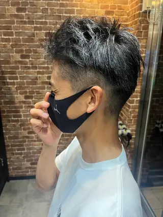 ショート カラー パーマ ヘアアレンジ メンズ キッズ ネイル アイブロウ 久木原 ゆりのヘアスタイル