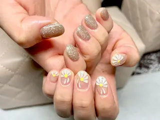ネイル Mela ミユ🌼.*のネイルデザイン