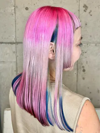 ロング カラー 派手髪デザインカラー ヒロカのヘアスタイル
