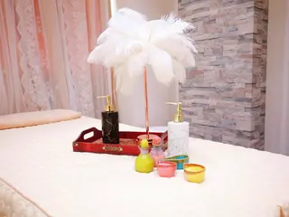 メンズ 楽福RAKUFUKU 小顔矯正エステのエステ・リラクイメージ