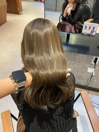 ロング カラー オリーブカラー🫒/ ハッシュカット/みゆのヘアスタイル