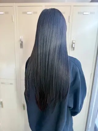 ロング 徳重 美香のヘアスタイル