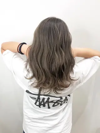 セミロング カラー 🌙HIZUKI🌙 ハイトーン 艶髪のヘアスタイル