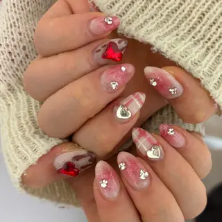 ネイル AMATERAS 💅💖AKINAのネイルデザイン