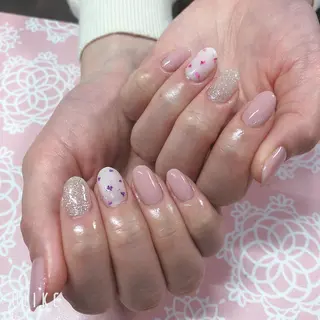 ネイル 西岡 杏のネイルデザイン