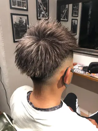 ショート カラー メンズ 冨士川 英樹のヘアスタイル