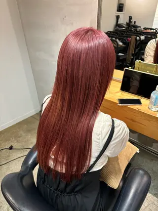 ロング カラー パーマ ヘアアレンジ ハイトーンカラー🤍 山下 優華のヘアスタイル