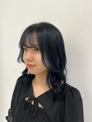 セミロング 🔆艶髪トレンドヘア YUZU🪸のヘアスタイル