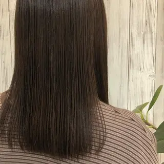 セミロング カラー 伊藤 みきのヘアスタイル