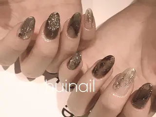 ミディアム めぐみのネイルサロン スタッフ練習のネイルデザイン