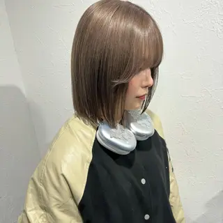 ミディアム カラー shiho .のヘアスタイル