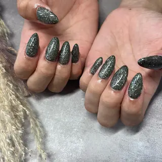 ネイル 次田 春花のネイルデザイン