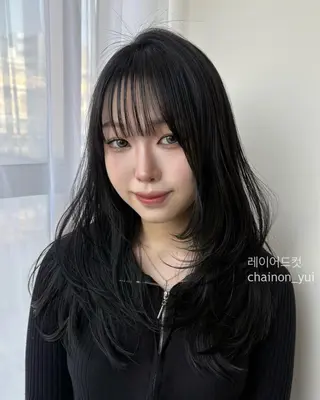 セミロング YUI レイヤー/韓国ヘアのヘアスタイル