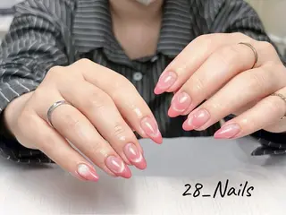 ロング トゥー フエンのネイルデザイン