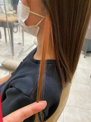 セミロング タナカ レイヤのヘアスタイル