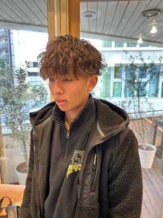 パーマ メンズ ハマベ イクト FLORENのヘアスタイル