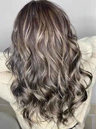 ロング カラー ✨髪質改善特化サロン ✨グシユキヤ✨のヘアスタイル