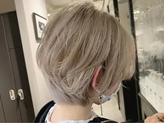 ショート カラー ボブ　ショート 特化 迫田紘史のヘアスタイル