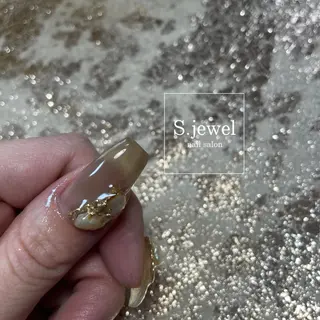 ネイル S. JEWELのネイルデザイン