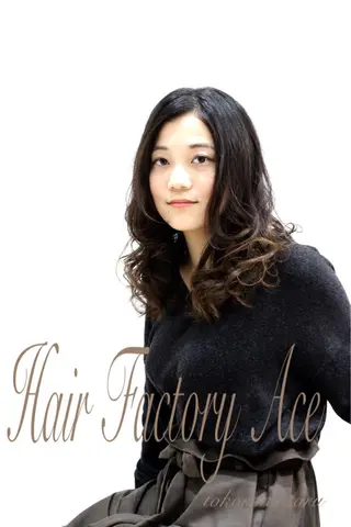 セミロング 所渉/韓国レイヤー /ウルフカットのヘアスタイル