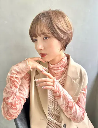 ショート 可愛いベージュ作る 美容師/あかね🧸のヘアスタイル