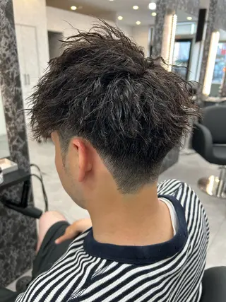 パーマ メンズ 土屋 竣奨のヘアスタイル