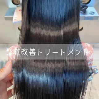 ロング シャウルデッサン トーキョーのヘアスタイル
