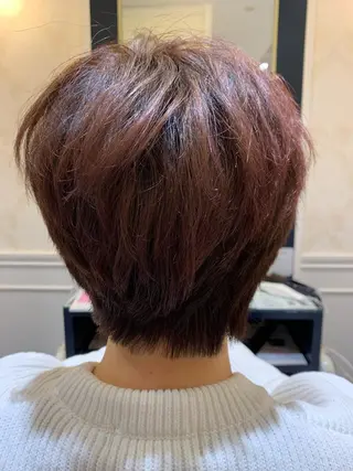 ショート 粟田 めぐみのヘアスタイル