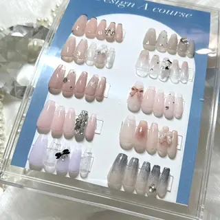 ネイル 💜5/4空✩.* Yuuna💜のネイルデザイン