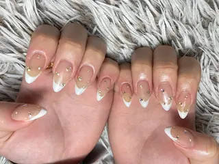 セミロング ネイル ✴︎ Delightのネイルデザイン