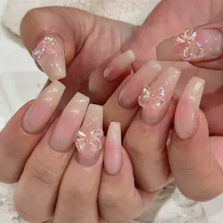 ネイル le MAIKA 天神のネイルデザイン