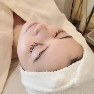 POLA博多駅筑紫口店所属・泉井 麻緒のエステ・リラクイメージ